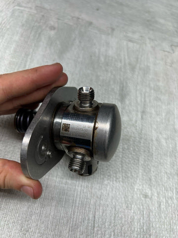 OEM BMW G05 G07 G12 G15 G30 Engine N63 S63 V8 HPFP High Pressure Fuel Pumps