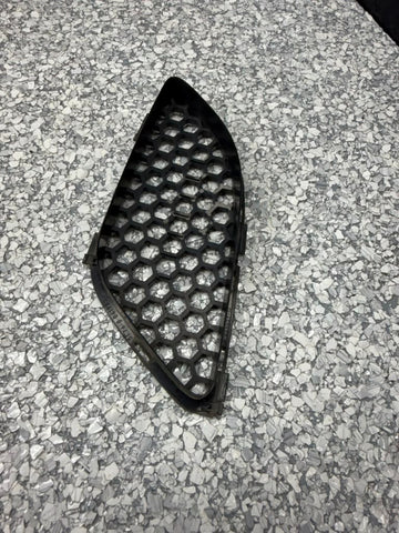 08-13 BMW 3 Series E92 M3 Front Left N/S Bonnet Grill OEM 8041985