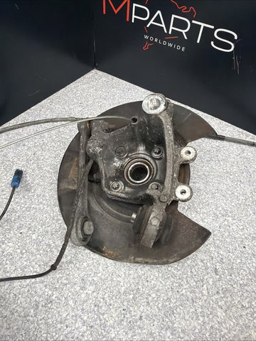 BMW E39 M5 2000-2003 OEM REAR RIGHT PASSENGER SPINDLE KNUCKLE HUB ASSY