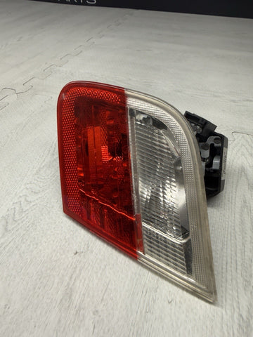 Inner Trunk Lid Tail Lights Pair 99-03 BMW E46 325 330 M3 Coupe Convertible