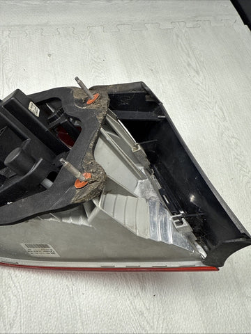 07-10 BMW E92 328 335 M3 Coupe Rear Right Outer Tail Light OEM