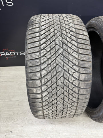2025 Tires Lamborghini Urus 285/35R23 325/30R23 Pirelli Snow Winter 2 Scorpion
