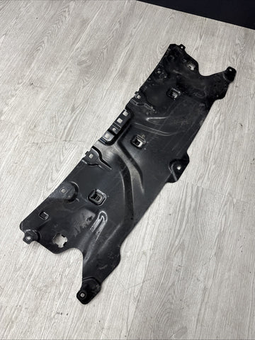 BMW 18-25 F90 F91 F92 F93 M5 M8 Front cross Brace Cover Shield OEM 51648081734