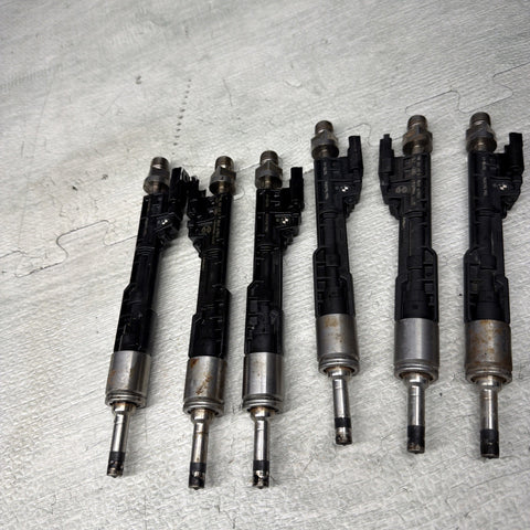 OEM BMW F10 F12 F13 F85 M5 M6 X5 Engine N63 S63 High Pressure Fuel Injector SET