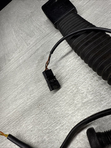 91-99 BMW E36 323 328 M3 Front Right Passenger Seatbelt Tensioner Buckle OEM