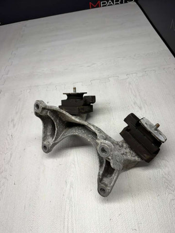 08–13 BMW E90 E92 E93 M3 DCT Supporting Bracket Gearbox Mount Holder OEM 7840415