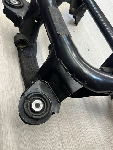 01-06 BMW E46 M3 REAR SUSPENSION SUBFRAME AXLE CARRIER CRADLE