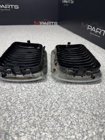 OEM BMW E36 Facelift Front Kidney Grilles Set Pair 96-99 328 323 M3 318 325