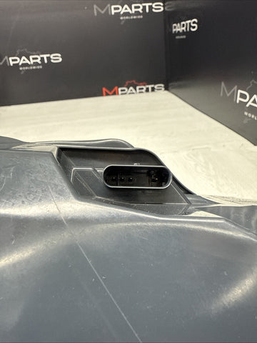 18-20 OEM BMW F32 F33 F82 F83 M4 LCI Rear Right Passenger Side Outer Tail Light