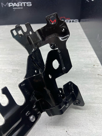 20-24 BMW 840 850 F91 F92 F93 G16 M8 LEFT DRIVER HEADLIGHT SUPPORT MOUNT BRACKET