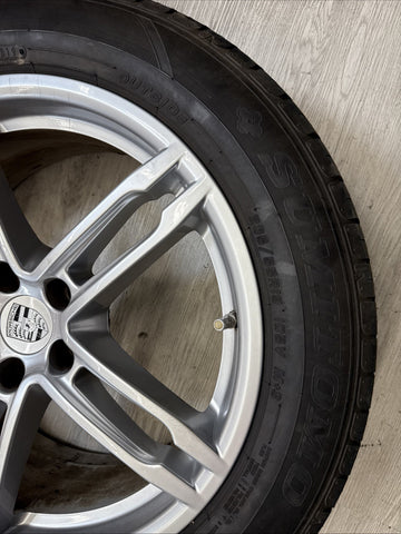 2015-2018 Porsche Macan Front Wheel 19x8 5 Double Spoke W/ Tire