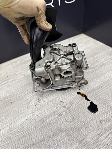 12-18 BMW F06 F10 F12 M5 M6 S63 Engine Motor Lower Oil Pump Assembly OEM 41k