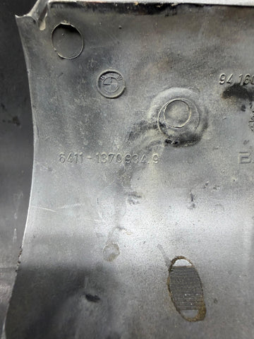96-02 BMW Z3 COUPE E36 Blower Motor Housing Cover OEM 1370934 / 64111370934