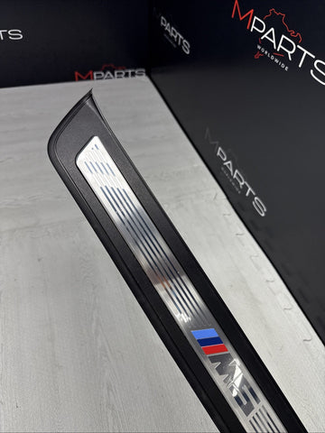 BMW M5 F10 11-16 4DR SALOON FRONT PASSENGER DOOR SILL KICK PLATE TRIM 8050049