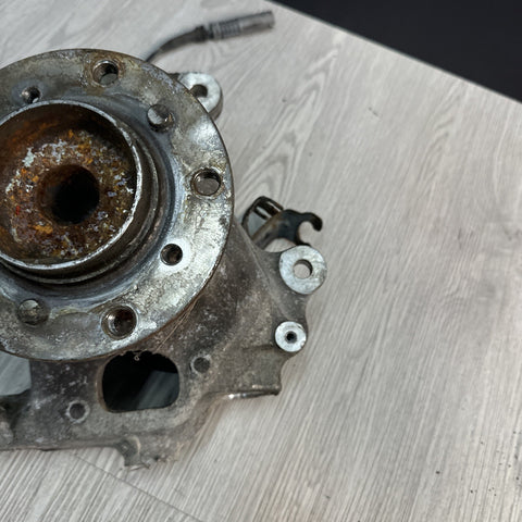 Front Left Spindle Knuckle Hub Driver 06-10 BMW E60 M5 S85 V10 OEM