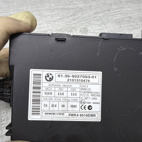 BMW E60 E63 E64 M5 M6 E90 E92 E93 328 M3 Body Control CAS 3 Module 9227053