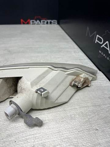 2004-10 BMW E63 E64 645 650 M6 Front Turn Signal Lights Lamps OEM