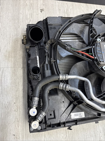 12-16 BMW F22 F23 F30 F32 F33 F36 F87 M2 Radiator Cooling Fan Complete Assembly