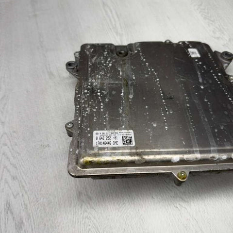 BMW F80 F82 F83 M3 M4 Engine ECM Electronic Control Module OEM 8642252 *Dent*