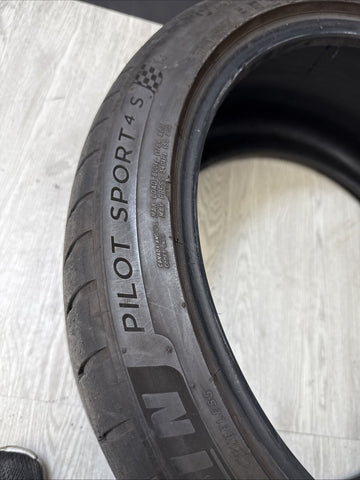 2023 Used Tire 275/35ZR19 (96Y) Michelin Pilot Sport 4 S - 6-7/32