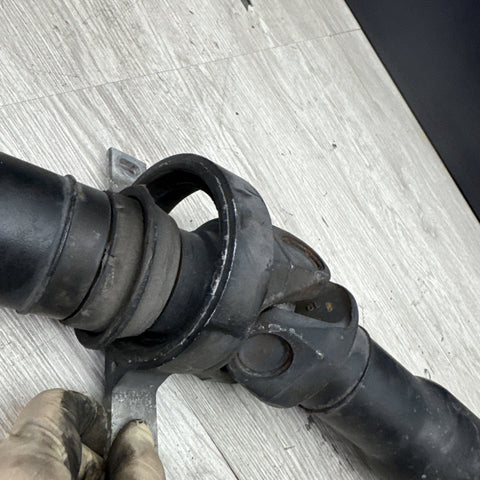 2006-2010 BMW E63 E64 M6 REAR SMG MANUAL DRIVE SHAFT DRIVESHAFT 2282980 *Notes*