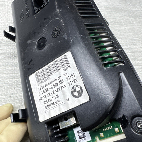 06-09 OEM BMW E60 E63 M5 M6 Navigation Dash Information On-Board Monitor Screen