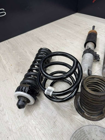 Genuine BMW 21-26 G80 G82 G83 M3 M4 Suspension Shocks Struts 31318091357