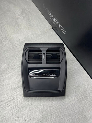 BMW 21-26 G20 G26 G82 Rear Center Console Air Vent Heater Switch Panel Black