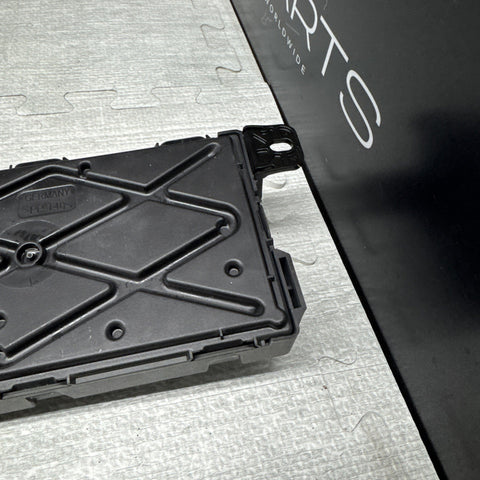 12-18 BMW F30 F32 F80 F82 REM Rear Body Control Unit Electronic Module BCM V3