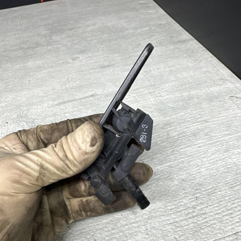 01-06 BMW E46 M3 Right Passenge Head Light Washer Jet Cover 8256180 Steel Gray