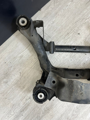 01-06 BMW E46 M3 REAR SUSPENSION SUBFRAME AXLE CARRIER CRADLE