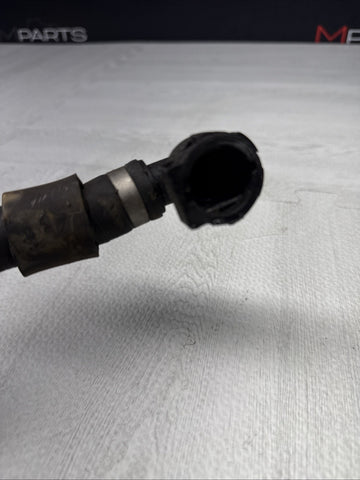 BMW 15-20 F80 F82 F83 M3 M4 COOLING RADIATOR UPPER HOSE PIPE 7508036