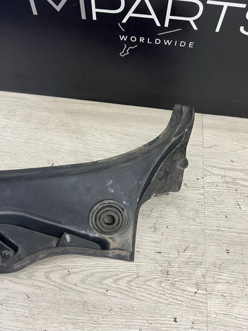 BMW 07-13 335I E92 E93 M3 FRONT WINDSHIELD WIPER COWL VENT GRILL COVER PANEL OEM