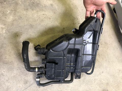 2011-2016 BMW F06 F10 F12 F13 M5 M6 6 SERIES RESERVOIR TANK W/ PIPE
