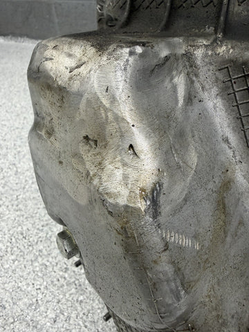 OEM BMW F87 F80 F82 F83 M2 M3 M4 15-20 Engine S55 Oil Pan *Crack*