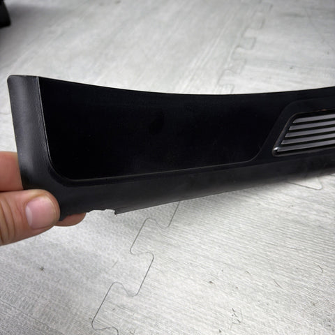 BMW E39 M5 98-02 Sport Door Sill Scuff Plate Trim Rear Right Side *Notes*