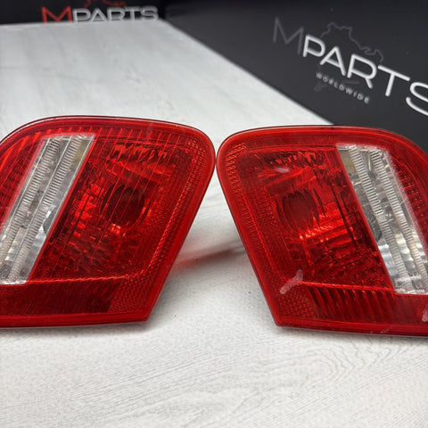 03-06 BMW E46 325 330 M3 Trunk Mounted Inner Tail Lights 6920706 *Notes*