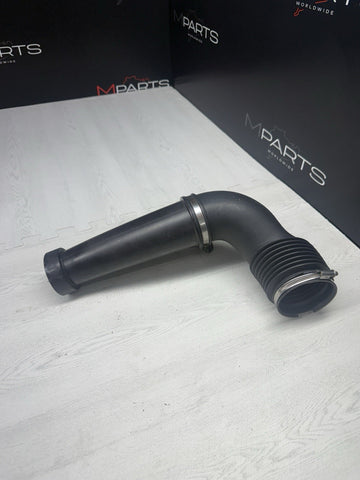 BMW F80 F82 F83 F87 S55 M2 M3 M4 Air Intake Tube Duct Pipe 7846272