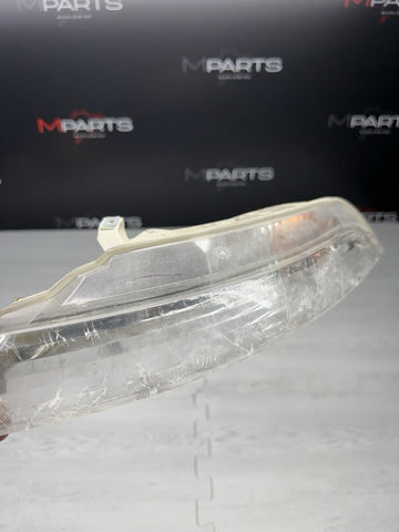 BMW E63 E64 650 M6 Front Left Turn Signal Light Indicator OEM 7165807 *Cracks