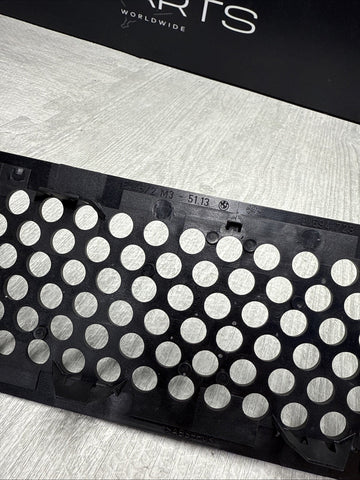 BMW 01-06 E46 M3 Hood Grille Vent Grill + Washer Nozzles OEM 51132694723 Clean