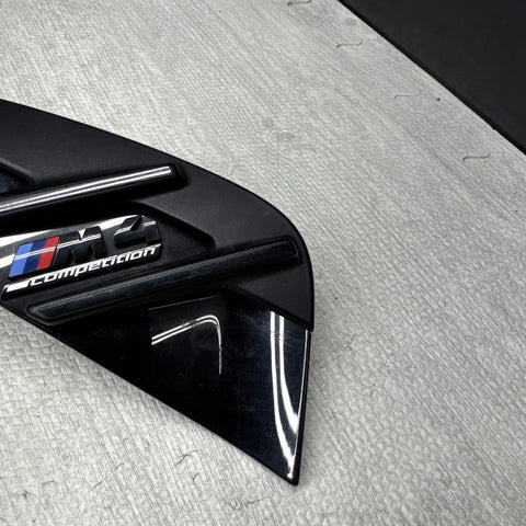 21-25 BMW G82 G83 M4 Competition Right Passenger Fender Vent Factory Grill