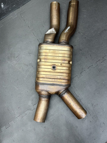 15-20 BMW F80 F82 F83 M3 M4 Factory Exhaust Muffler Midpipe Resonator 7850083