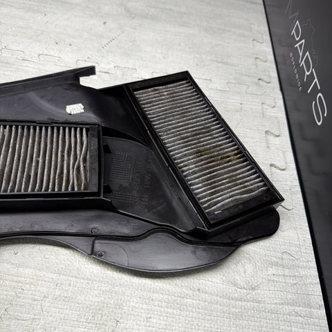 08-13 Bmw E92 M3 Front Right Upper Top Cabin Micro Filter Housing Cover Oem
