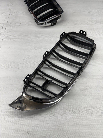 15-20 BMW F80 M3 F82 F83 Front Bumper Kidney Chrome Grilles Grills OEM M4 Badge