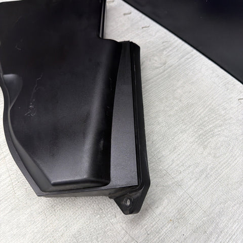 08-13 Bmw E92 M3 Front Right Upper Top Cabin Micro Filter Housing Cover Oem