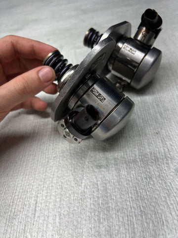 OEM BMW G05 G07 G12 G15 G30 Engine N63 S63 V8 HPFP High Pressure Fuel Pumps