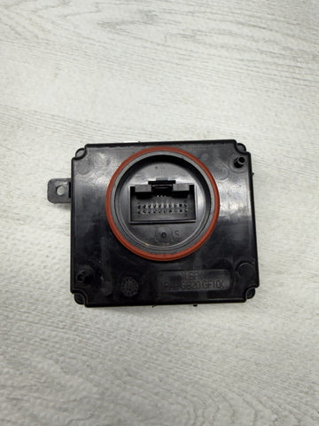 2016 2017 2018 2019 Volkswagen Passat Headlight Ballast Module OEM 28548117