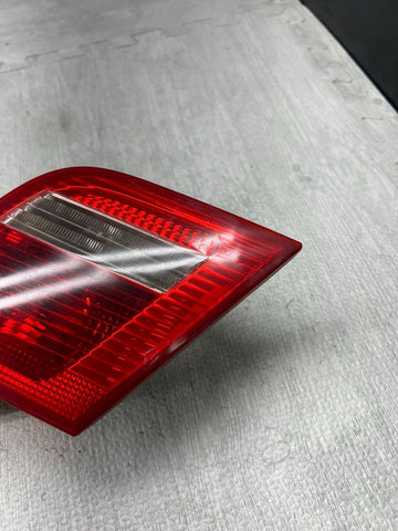 03-06 BMW E46 325 330 M3 Right Passenger Trunk Mounted Inner Tail light 6920706