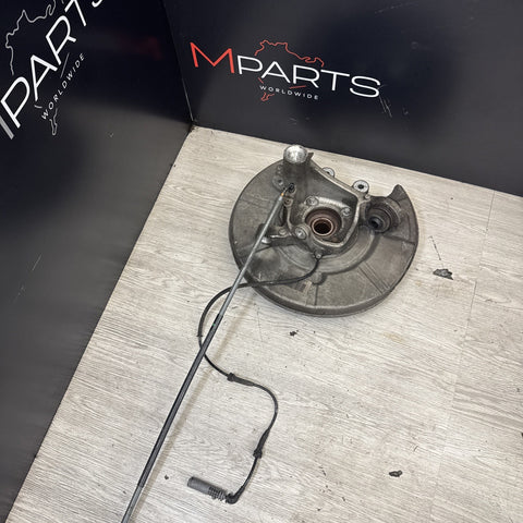 06-07 BMW E63 M6 Rear Right Knuckle Spindle Wheel Hub Bearing Assembly OEM