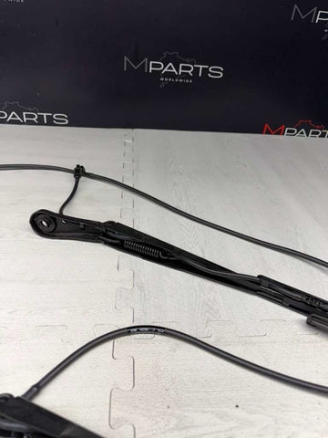 2021-2026 BMW M3 M4 G80 G82 G83 FRONT WINDSHIELD WIPER ARM ARMS SET OEM